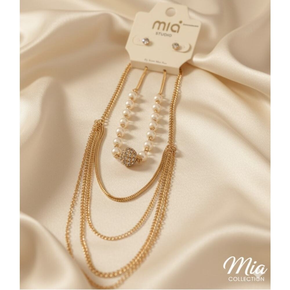 Clear Rhinestone Stud Gold-Tone‎ Earrings Layered Necklace Faux Pearls 2-Pc Set